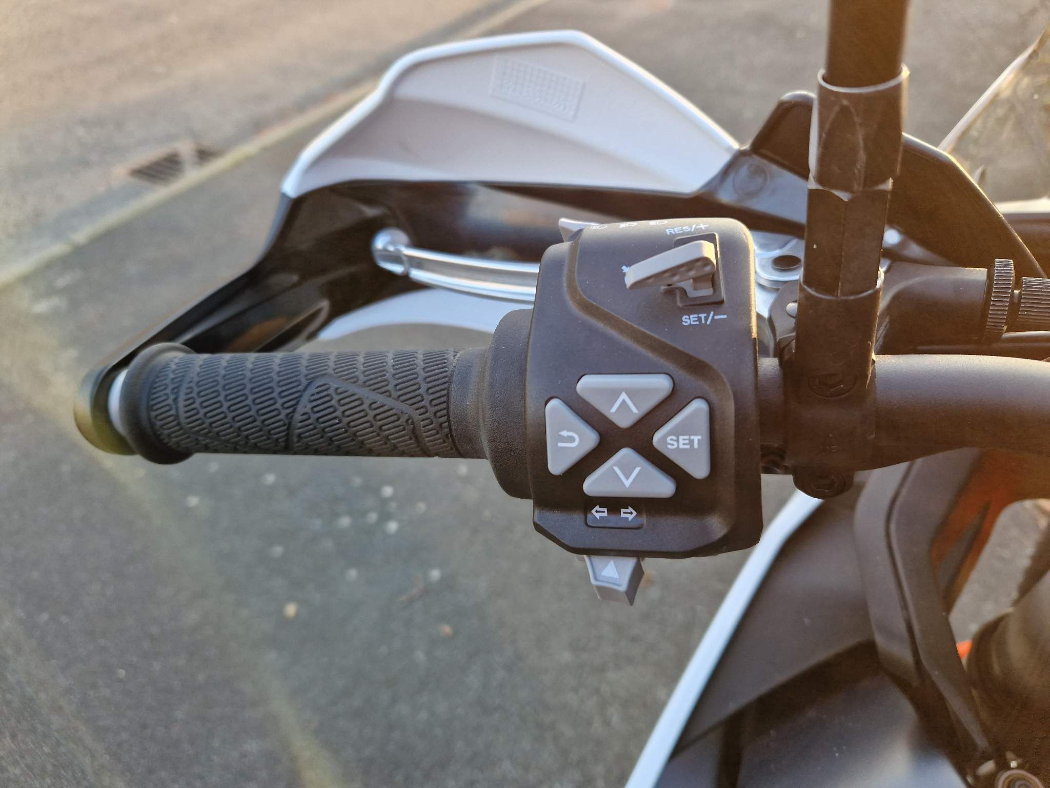 SOLD 2024 KTM 890 R X-Ring Euro 5